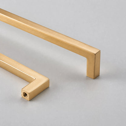 Zinc Alloy Gold Cabinet Pulls Close-up Detail - VisitHardware