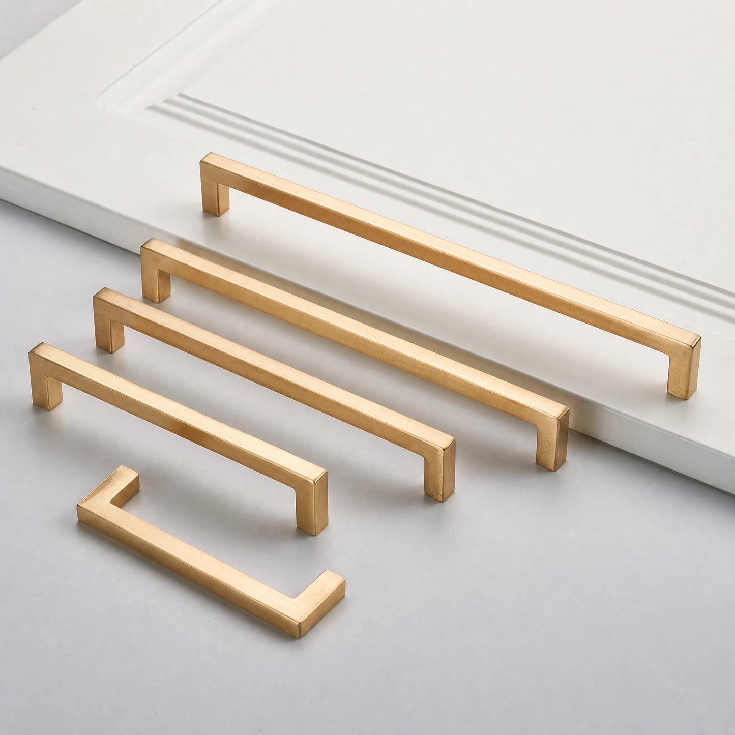 Multiple Specifications Zinc Alloy Gold Cabinet Pulls Close-up Detail - VisitHardware