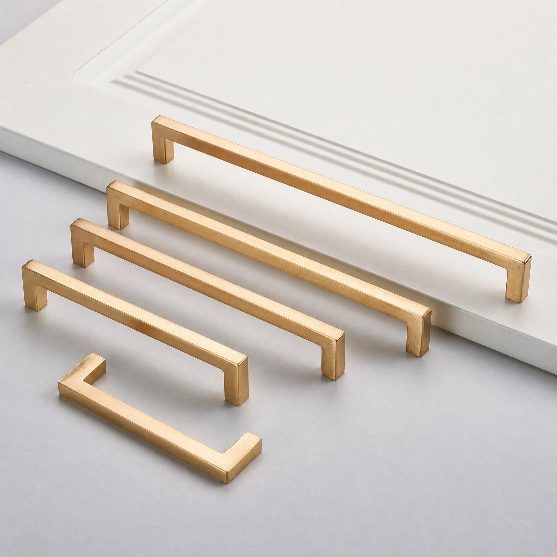 Multiple Specifications Zinc Alloy Gold Cabinet Pulls Close-up Detail - VisitHardware