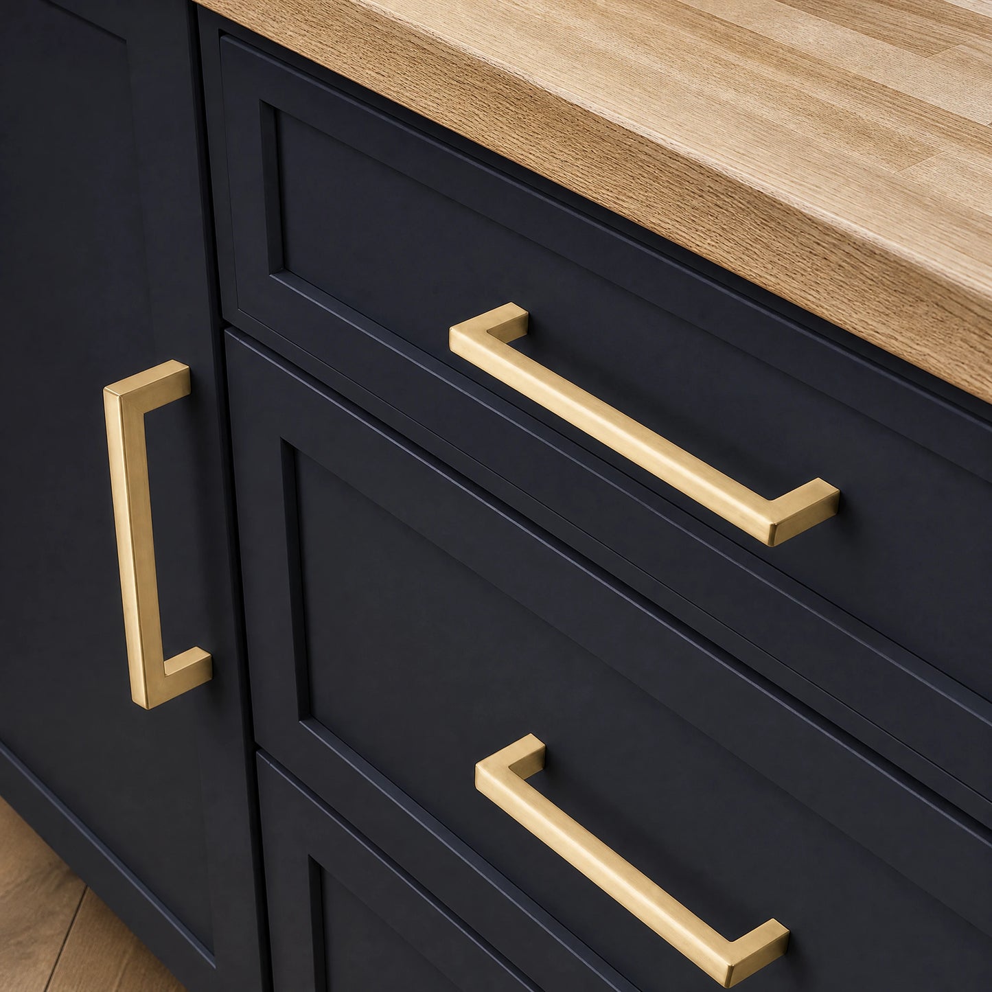 Luxury Kitchen Decor featuring Brass Square Bar Pulls on Black Cabinets - VisitHardware